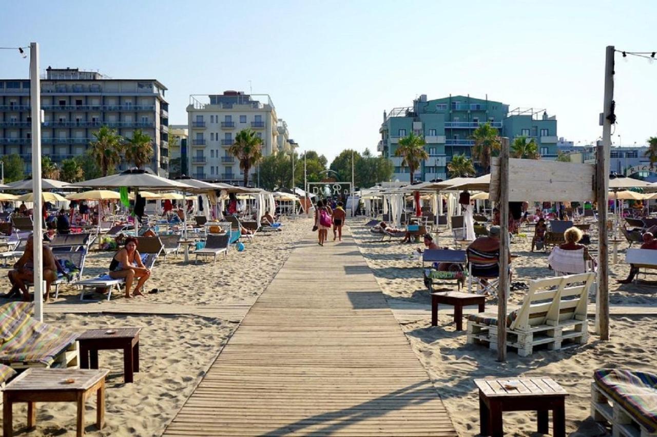 Hotel Saint Louis Rimini Buitenkant foto
