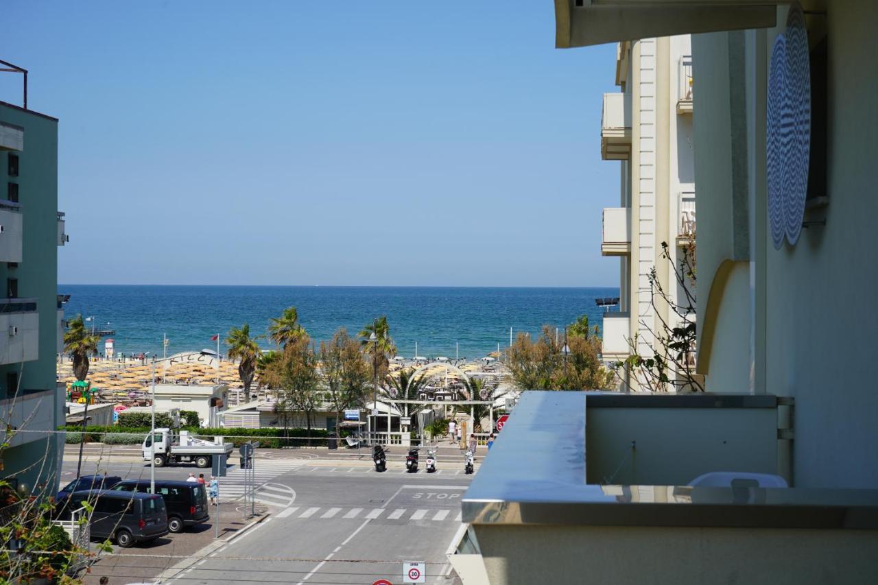 Hotel Saint Louis Rimini Buitenkant foto